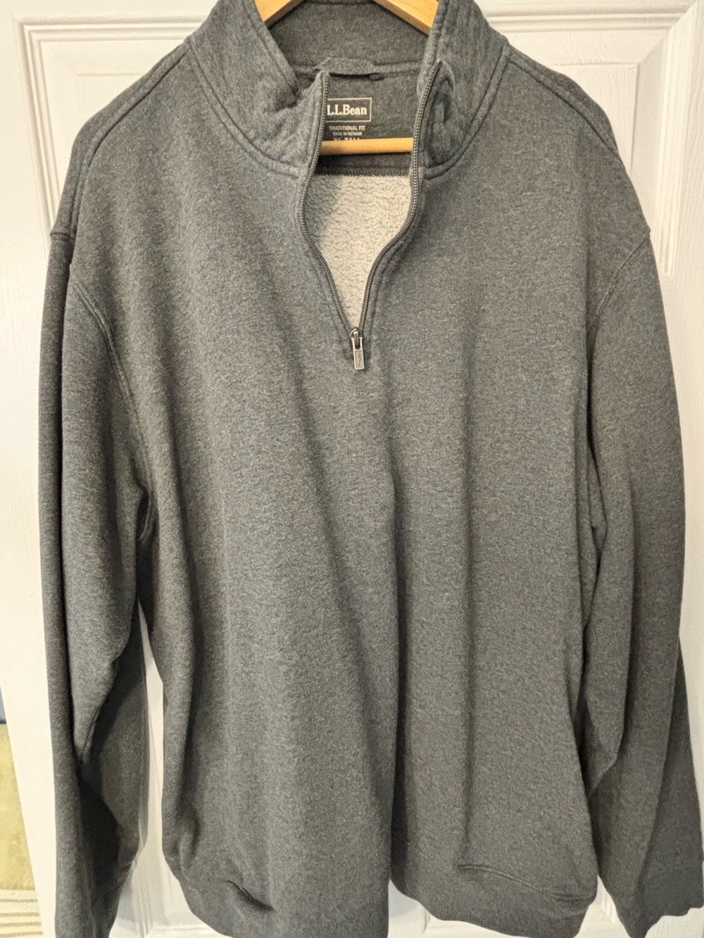 L.L. Bean Men’s Heather Gray Half-Zip Fleece Pullover